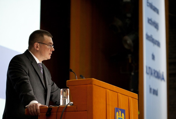 Mihai Razvan Ungureanu: "Iau in calcul o candidatura la alegerile prezidentiale"