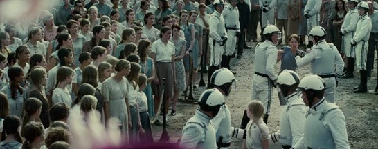 Jocurile Foamei: Scenariul apocaliptic de 100 de milioane de ce face lumea sa priveasca in viitor