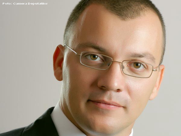 Avocatul lui Boldea: "Va veni in tara marti sau miercuri. Nu e usor sa ajungi din Kenya in Romania"