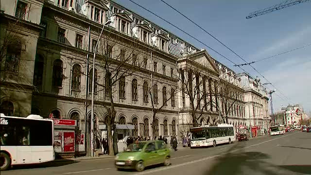 Liber la angajari in universitati. Peste 2.300 de posturi, deblocate de Guvern