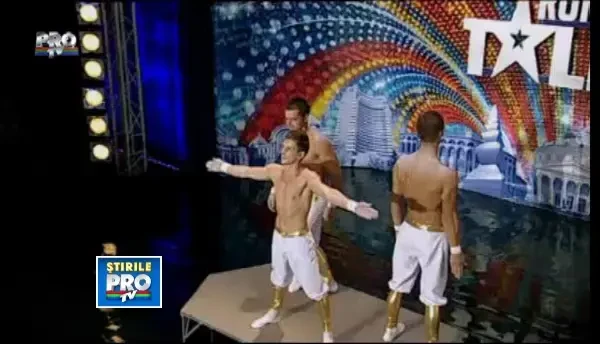 Larry, Piciu’ si Vali sunt Extreme Brothers. "Momentele ca asta nu mai au nevoie de cuvinte"