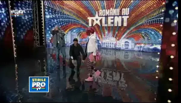 Bai, fratilor, aveti niste feţe... Nu stiu cum v-ati gasit, le-a spus Mihai Petre