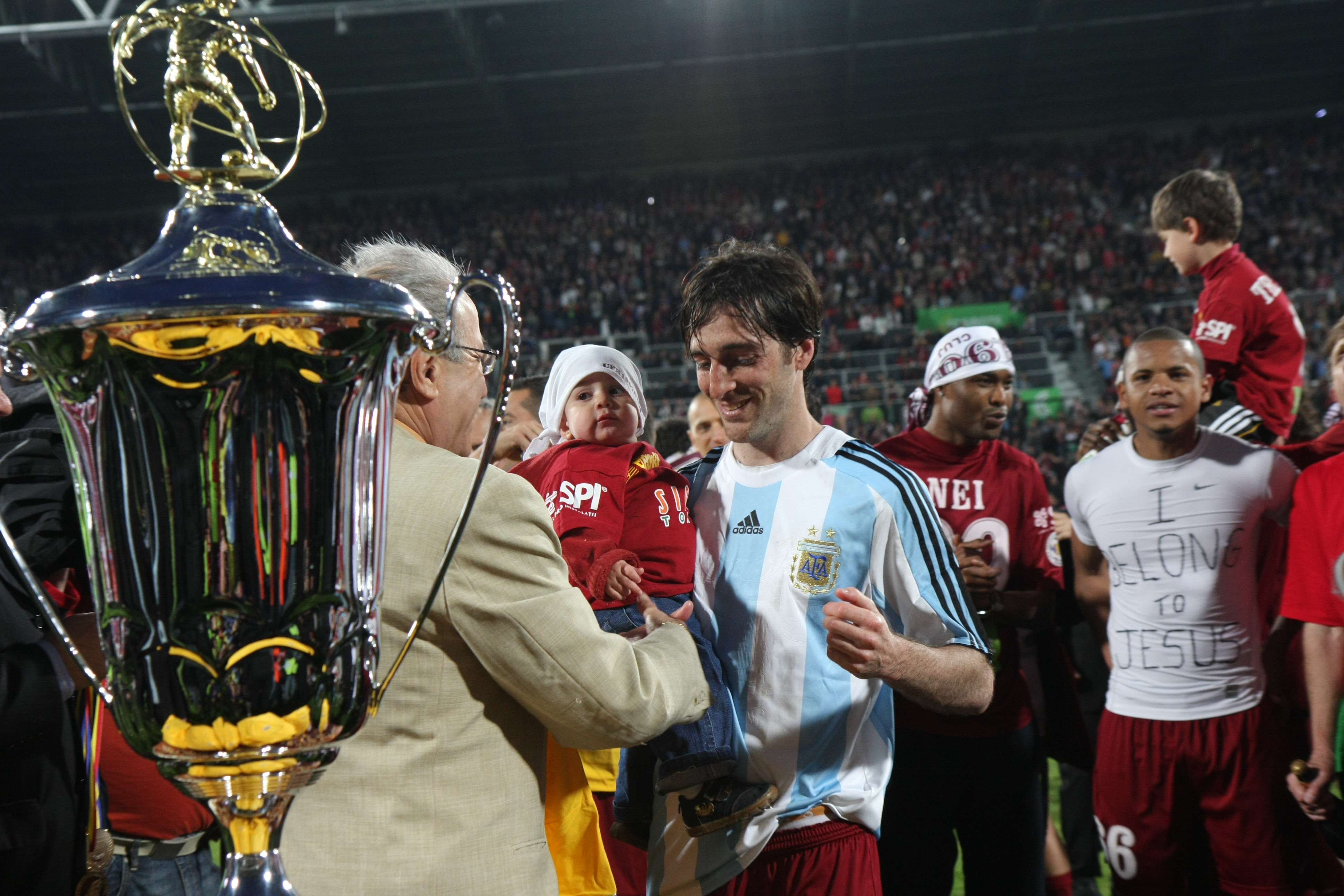 De ce e CFR pe locul I? Clujenii au mai multe trofee decat Steaua, Dinamo si Rapid la un loc