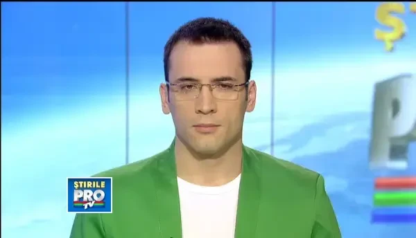 IMAGINI CAMERA DE SUPRAVEGHERE. Barbatii care au furat 100.000 de euro dintr-o casa de amanet