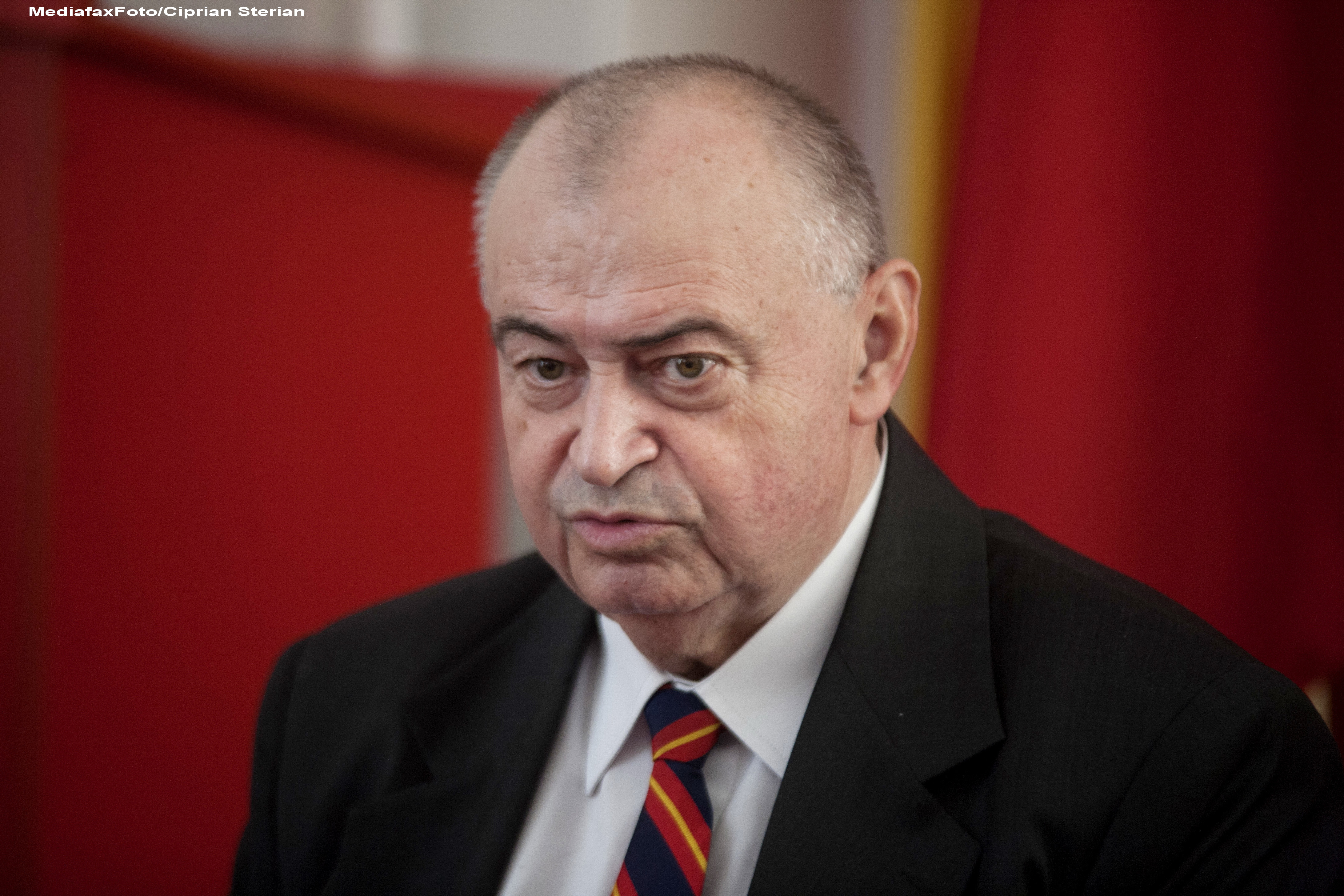 Presedintele CJ Buzau, Victor Mocanu, demisioneaza din PSD si candideaza la CJ ca independent