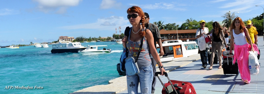 "Mancati mai putin, ca sa ajunga la toata lumea", meniu "all inclusive" la Eforie, pentru germani