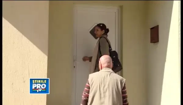 Excesul de incredere costa bani grei. Au simtit-o pe pielea lor cel putin 120 de persoane