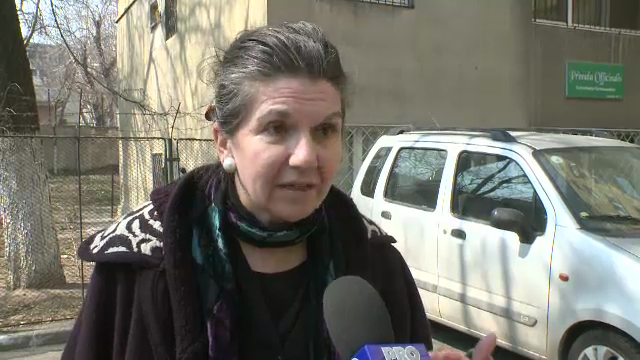 Un copil orfan din sectorul 5 se plange ca este umilit si batut de colegi la indemnul invatatoarei