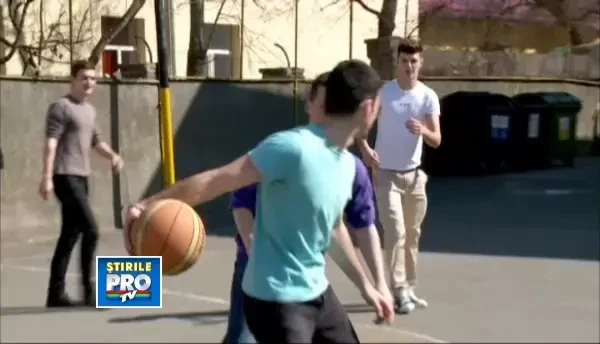 Baschetbalistii de la Telecom si Economic se bazeaza pe experienta