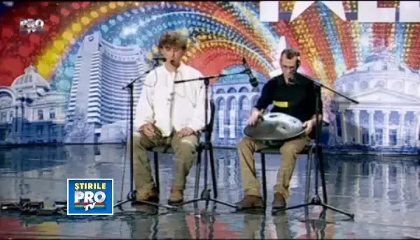 VIDEO. Hang, instrumentul in forma de OZN care a lasat sala cu gura cascata la