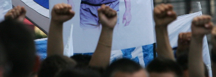 37 de persoane au fost retinute in urma mitingului suporterilor craioveni din Piata Victoriei