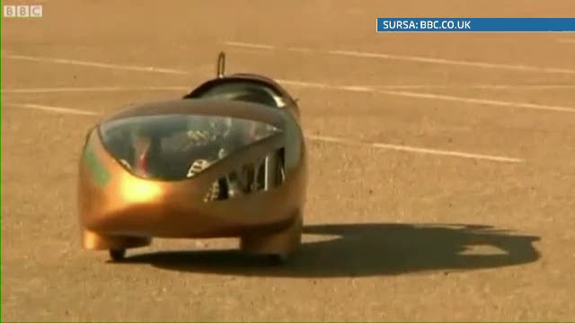 Masina cu rezervorul cat o cutie de suc. Poate merge 1.200 de kilometri cu 1 LITRU de benzina