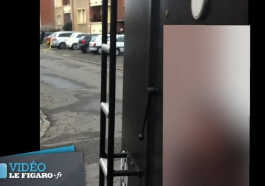 VIDEO. Imagini din timpul asediului asupra locuintei criminalului din Toulouse