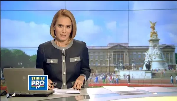 Tiganca Ramona, la masa cu Regina Elisabeta, dupa ce in urma cu sase luni vindea ziare