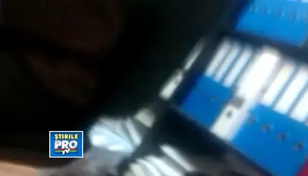 Licitatie cu cantec. Apartamentele vandute ieftin de Fiscul aradean nu pot fi vazute de interesati