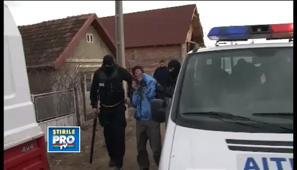 O batrana din Alba a fost ucisa si desfigurata de un tanar de 19 ani