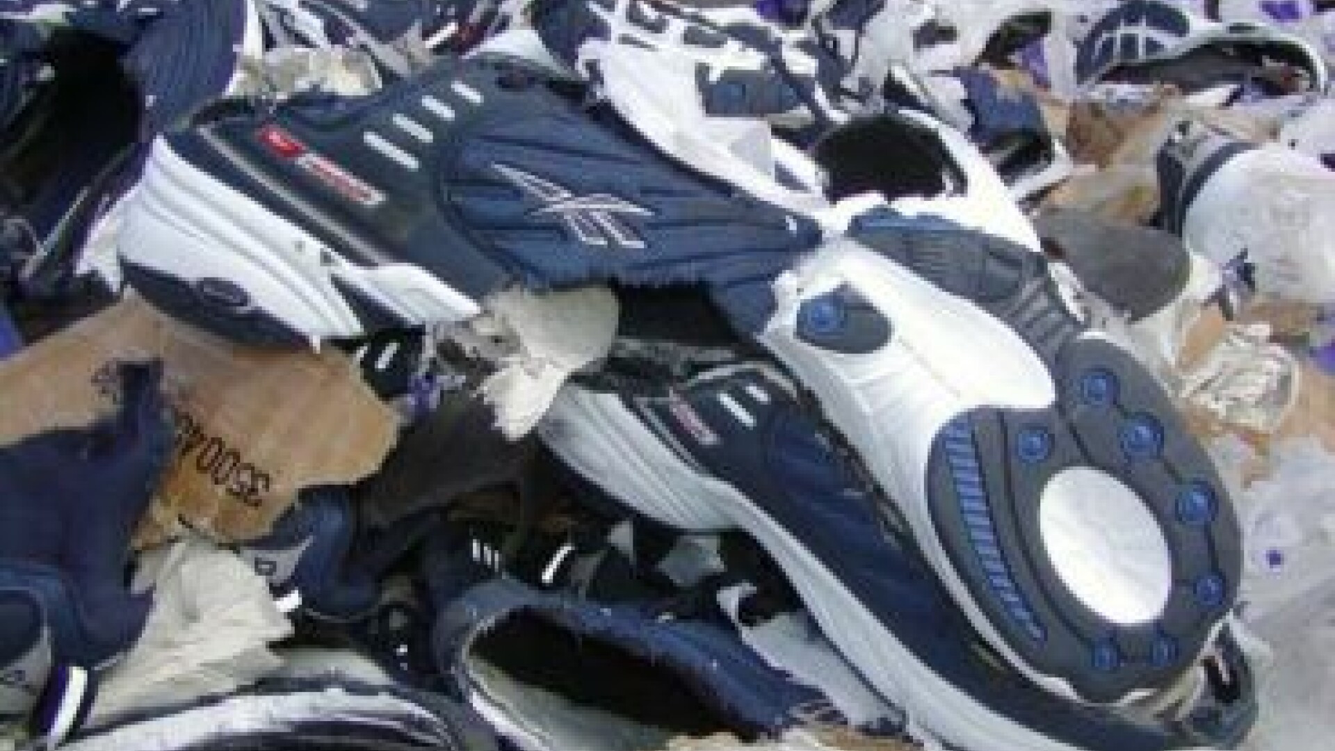 Ti-ai cumparat vreodata produse Mike, Puna sau Adibas? Care sunt cele mai falsificate branduri