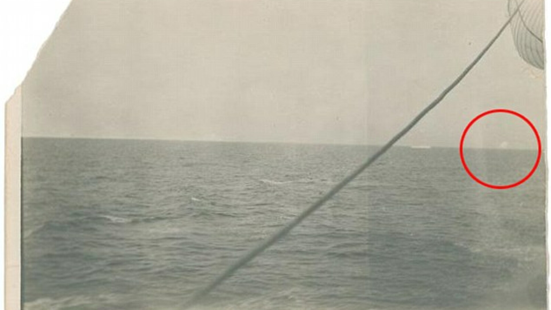 Fotografia document care a aratat dezastrul. Iata de ce s-a scufundat Titanicul