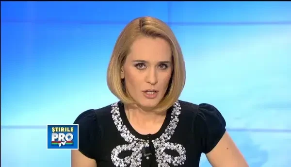 Operatiune de salvare in masa. 675 de oameni au ramas izolati pe o banchiza, in estul Rusiei