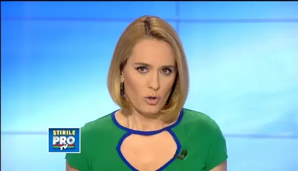 Un copil de 12 ani a schimbat intr-o clipa destinul unui bebelus. L-a gasit abandonat langa bloc