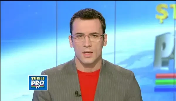 Incatusat, batut si intepat cu un ac in sediul politiei. Un tanar acuza de tortura sapte agenti