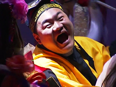 Viata secreta a celor 600 de miliardari din China: fiecare da pe o bautura salariul unui muncitor