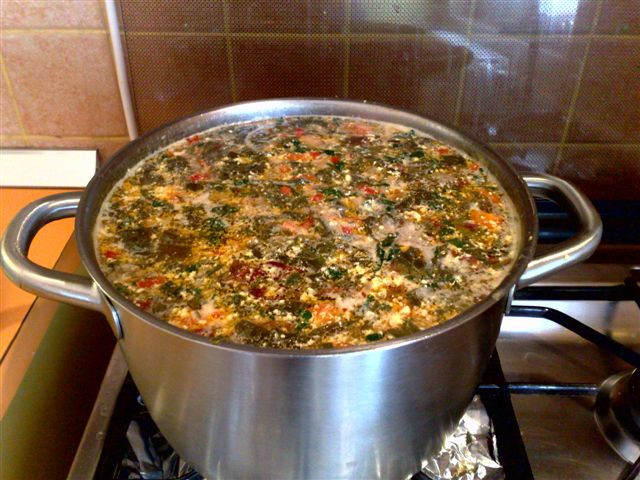 Cum sa faci o ciorba de miel ca un adevarat MasterChef. Reteta juratului Catalin Scarlatescu