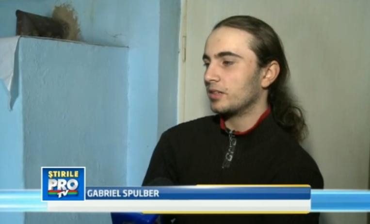 Povestea incredibila a lui Gabriel, tanarul care timp de 15 ani a crezut ca este Iisus