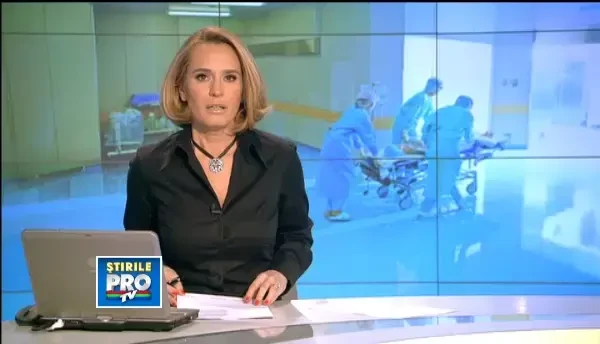 O fata de 18 ani, cu HEMORAGIE INTERNA, trimisa acasa de un doctor: