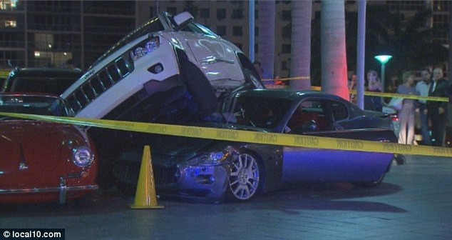 Accidentul de 400.000 de dolari. Cum a distrus un valet 4 masini de lux dintr-o intoarcere de volan