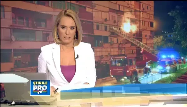 Incendiu violent intr-un apartament din Timisoara. Locuitorii au fost evacuati pe geam