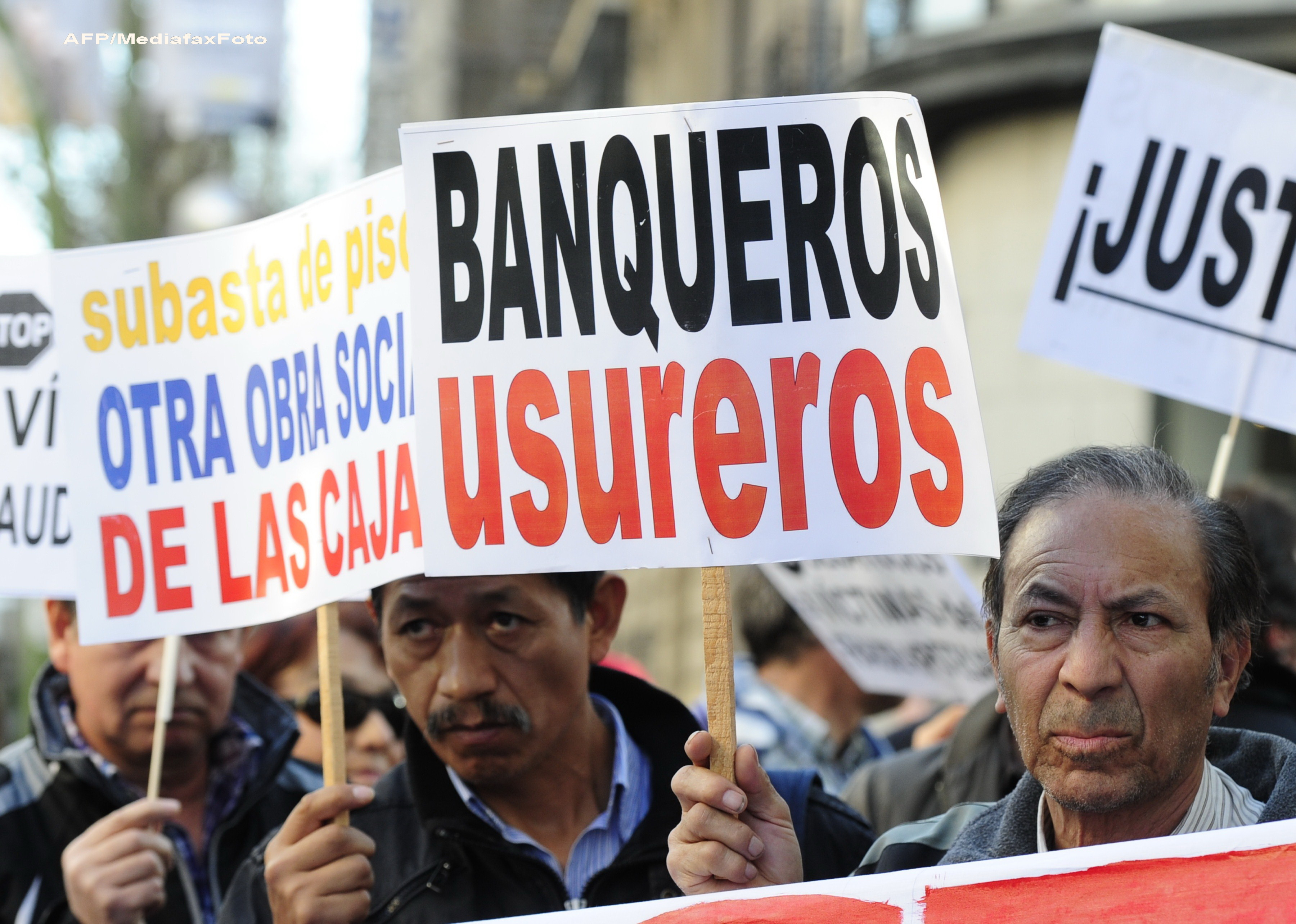 S&P a retrogradat 11 banci spaniole in urma reducerii ratingului de tara