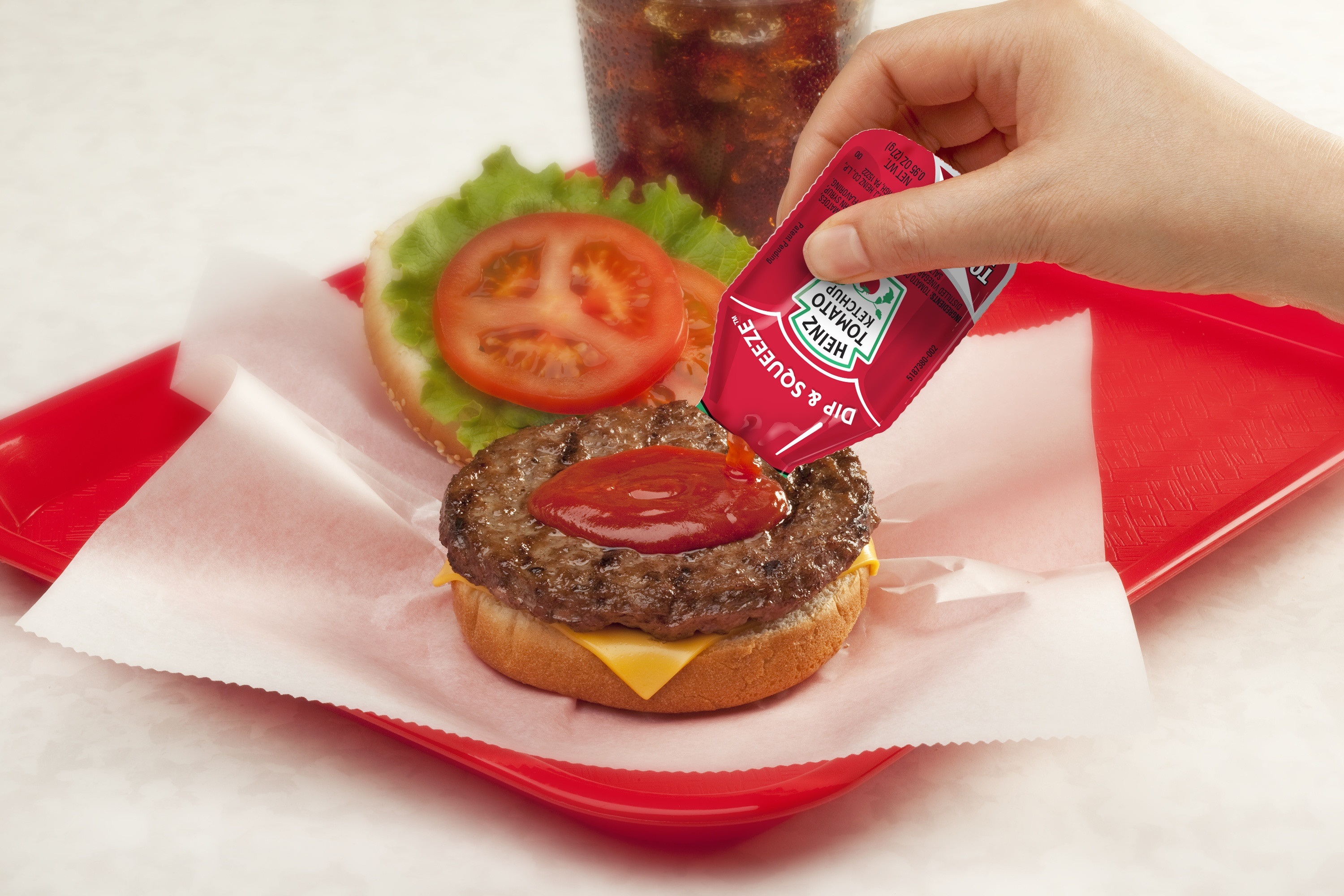 Cat zahar consumam fara sa ne dam seama si cat de daunator este? Continutul real de zahar al unor produse pe care le mancam zilnic