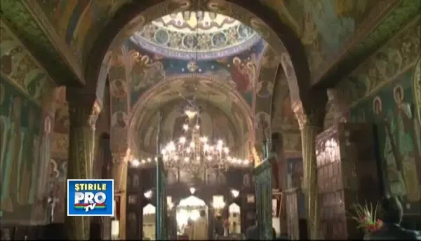 TRADITIE. Averea albaiulienilor, protejata cu aghiazma de la Izvorul Tamaduirii