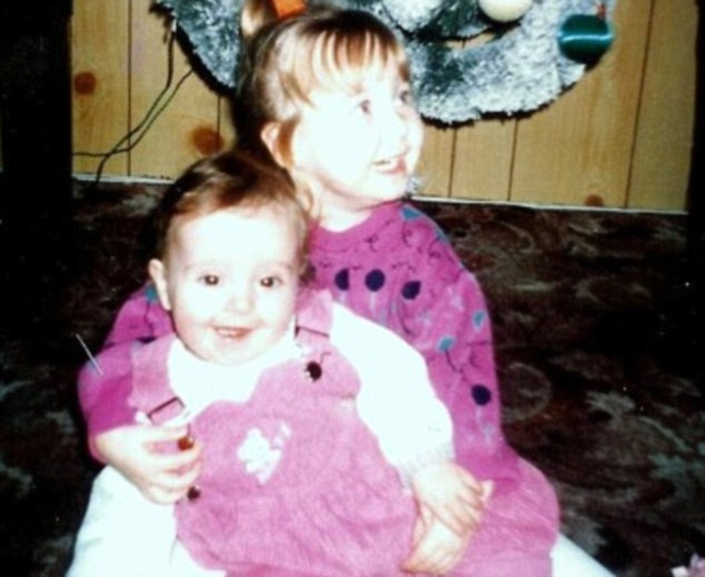 “Sunt niste diavoli”. Ce a aflat o femeie dupa ce a adoptat doua fetite cu chip angelic