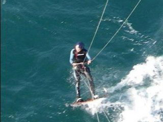 IMAGINEA ZILEI. Nici nu stia ce pericol il asteapta. Detaliul care i-a stricat toata vacanta