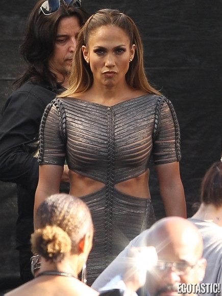 La 42 de ani, inca isi merita titlul de cea mai frumoasa femeie din lume. Iata fotografiile dovada