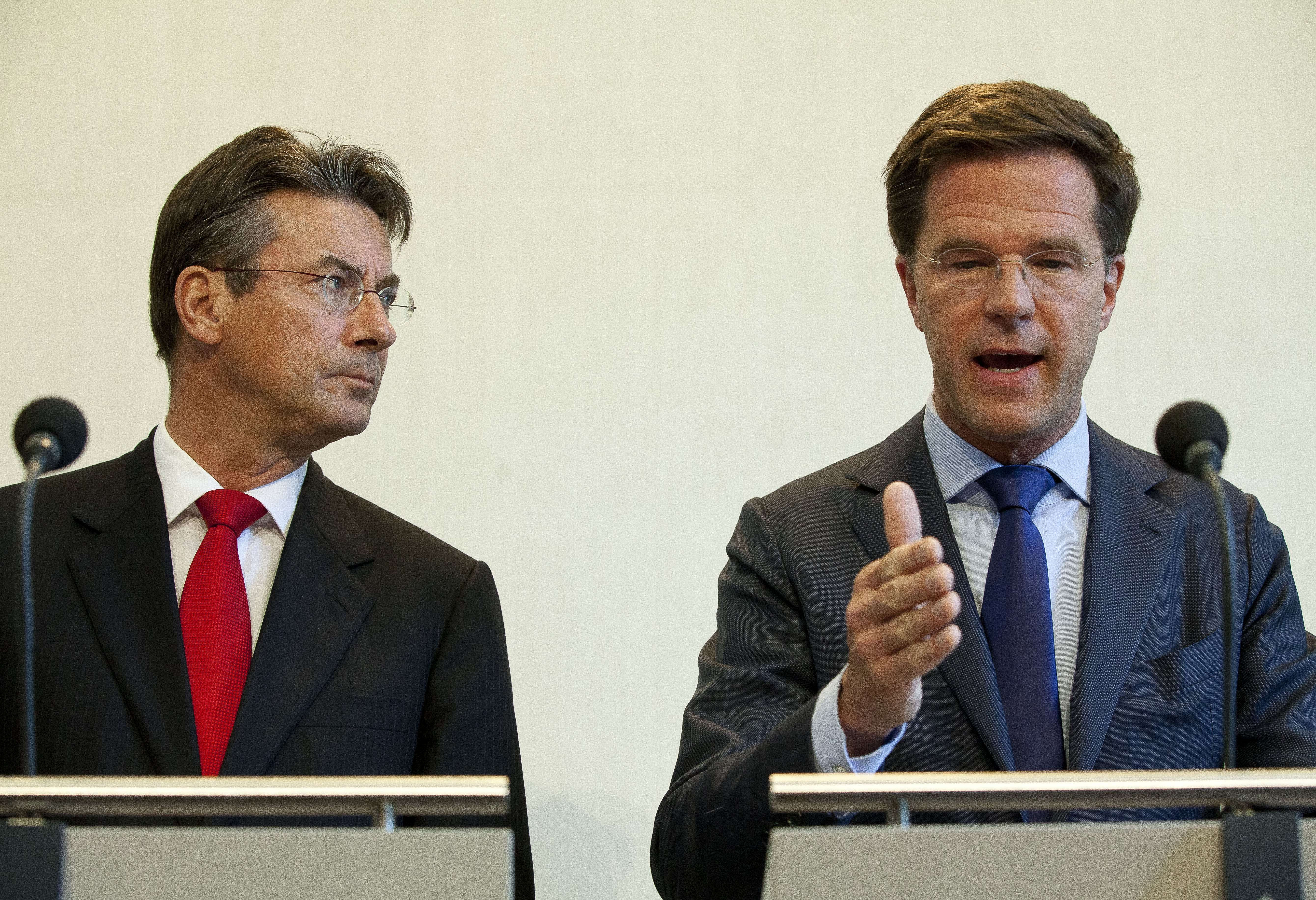 Premierul olandez, Mark Rutte, a prezentat reginei demisia Guvernului minoritar de centru-dreapta