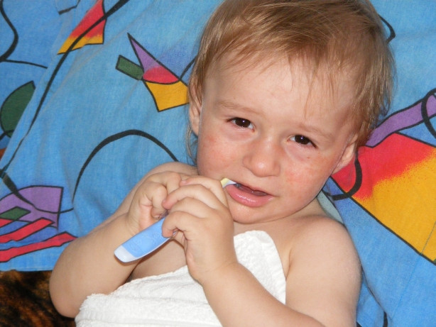 O cumplita boala de sange a furat copilaria unui baietel de numai 3 ani si 10 luni