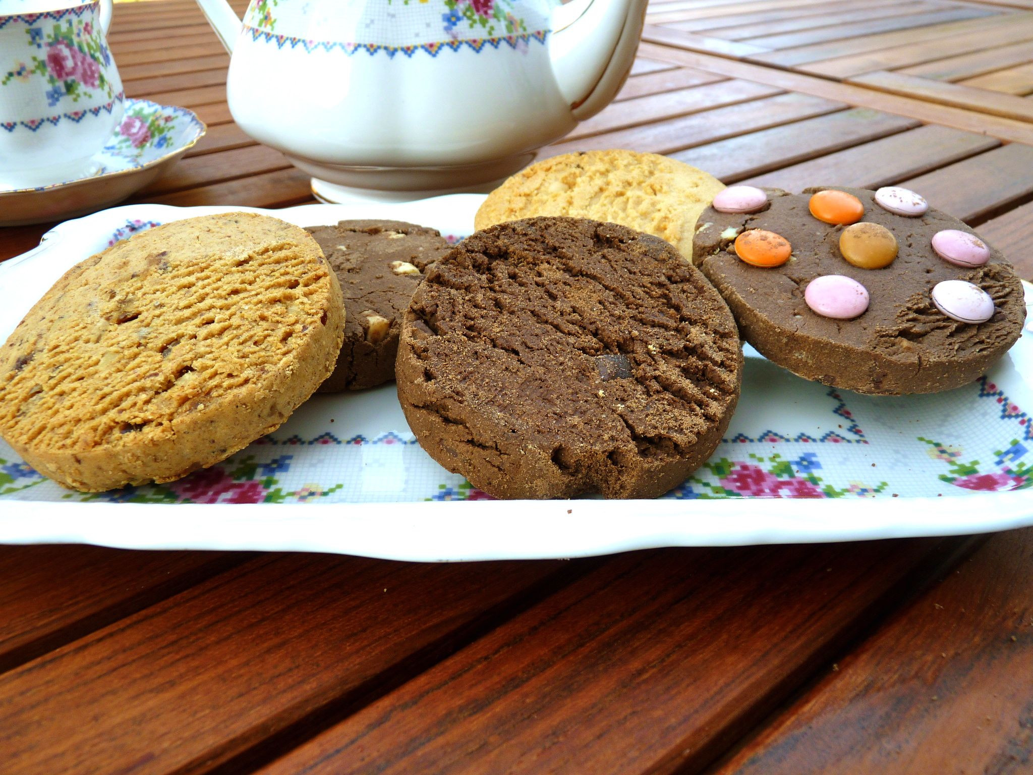 Alimente NERECOMANDATE pentru a fi consumate seara tarziu. Ce putem manca inainte de a merge la culcare