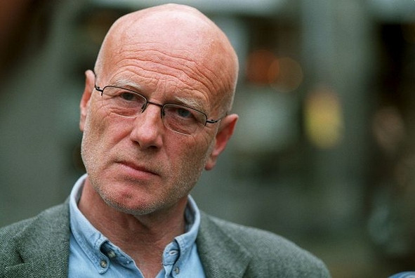 Jurnalist suedez: "Sarbii sunt la fel ca Breivik. Majoritatea populatiei e atat de proasta..."