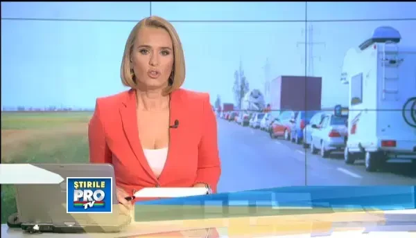 Disperati de gropile care le distrug masinile, 200 de soferi au iesit in strada sa protesteze