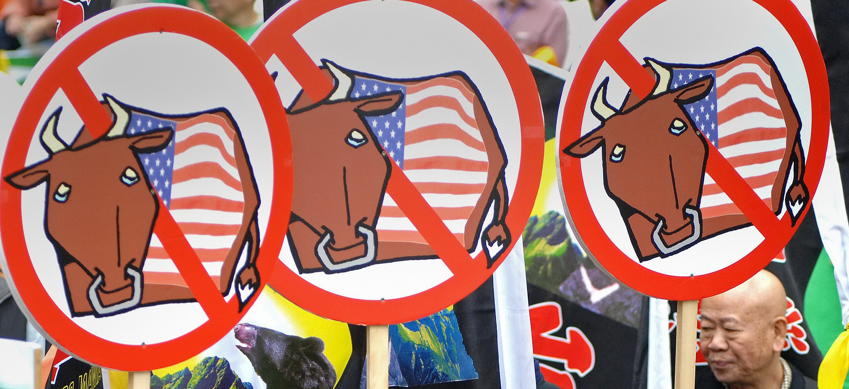 Un caz de "boala vacii nebune" loveste industria carnii din SUA. Asia a oprit partial importurile