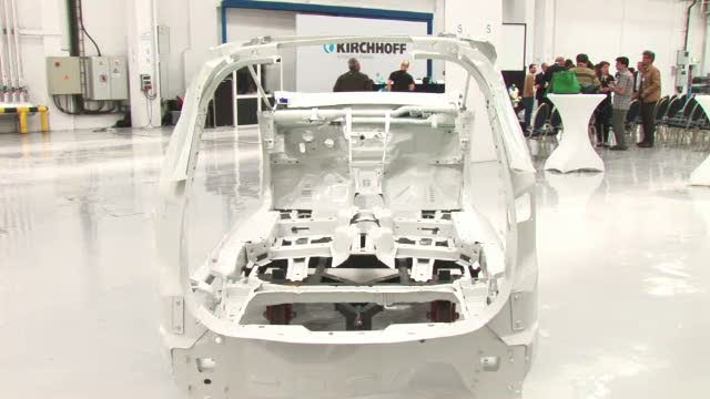 Unul dintre cei mai mari producatori mondiali de caroserii auto si-a deschis o fabrica la Craiova