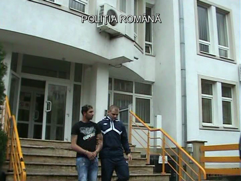 Hot cu nume predestinat. Mafiot a fost prins de politisti dupa ce a talharit o femeie