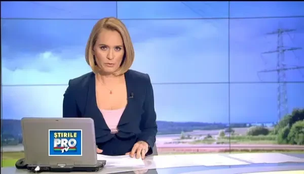 Oamenii din Dambovita spun c-au fost loviti de o ... tornada. M-am inchinat. Am zis ca e Sfarsitul