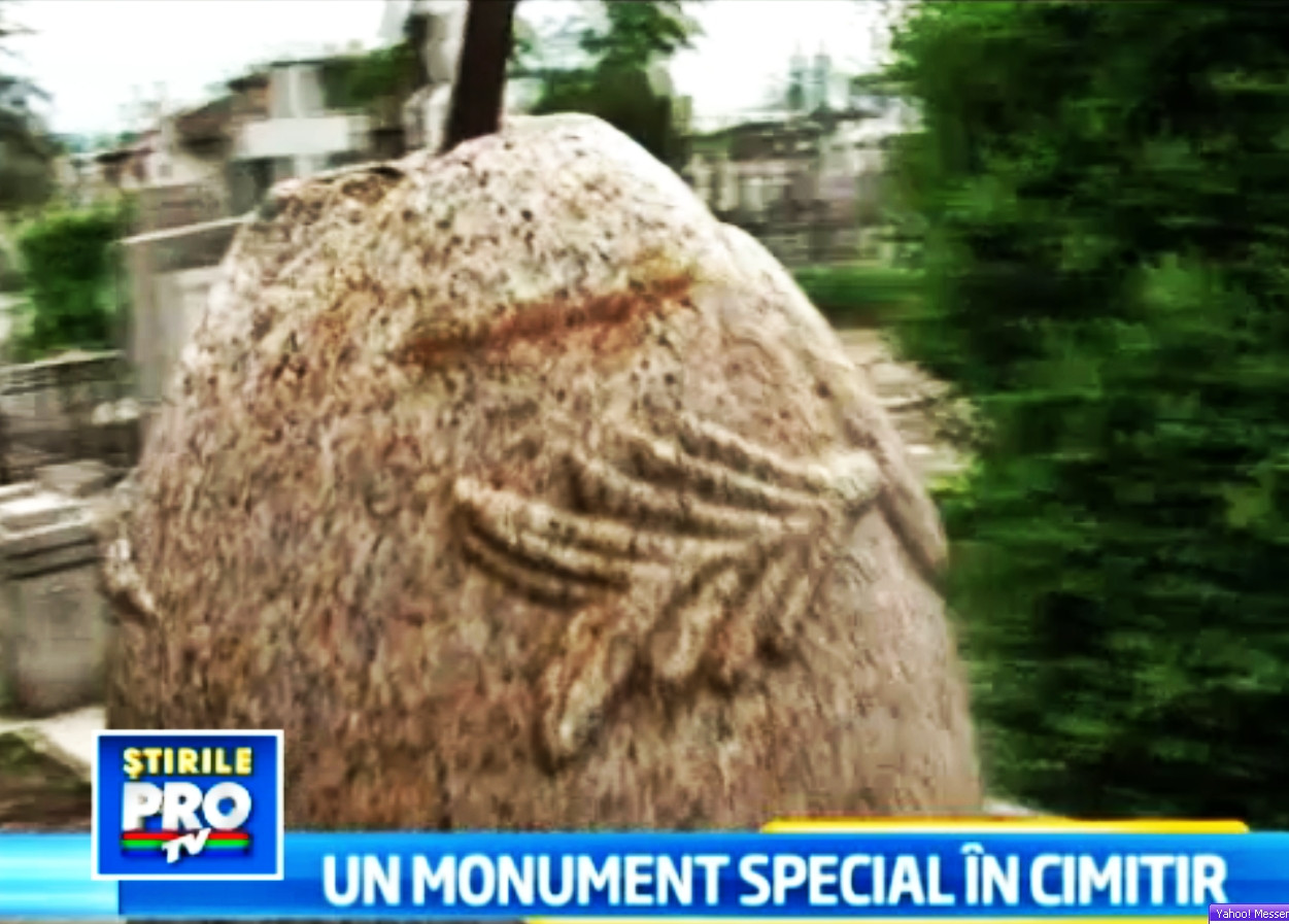 Blasfemie sau opera de arta. "Falusul" din cimitirul Ploiesti starneste controverse in biserica