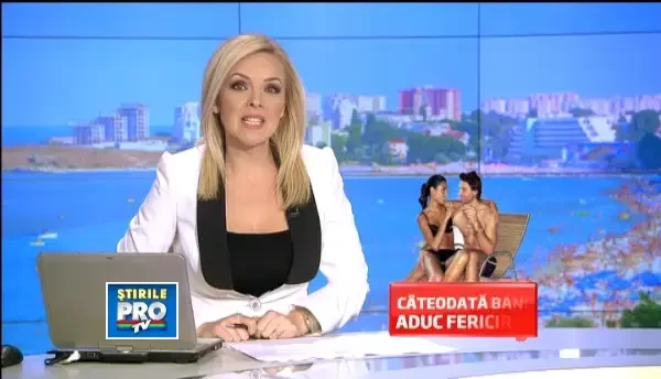 Zi fierbinte pe plaja din Mamaia. Fete topless, muzica, oameni cu bani si lipsiti de inhibitii