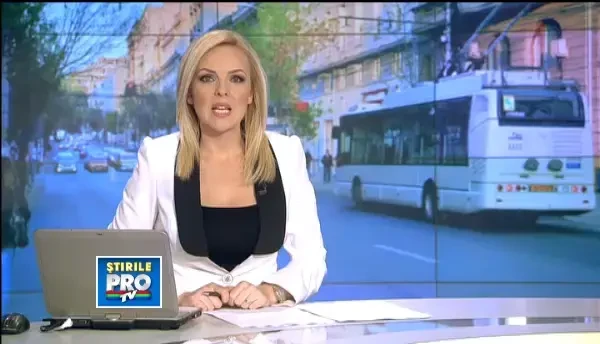 Platile prin SMS sunt la moda. Cum inlocuieste telefonul, portofelul romanilor