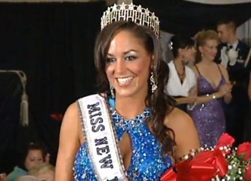 Una dintre cele mai frumoase femei din lume, retinuta de politie. Ce a facut de a ajuns dupa gratii